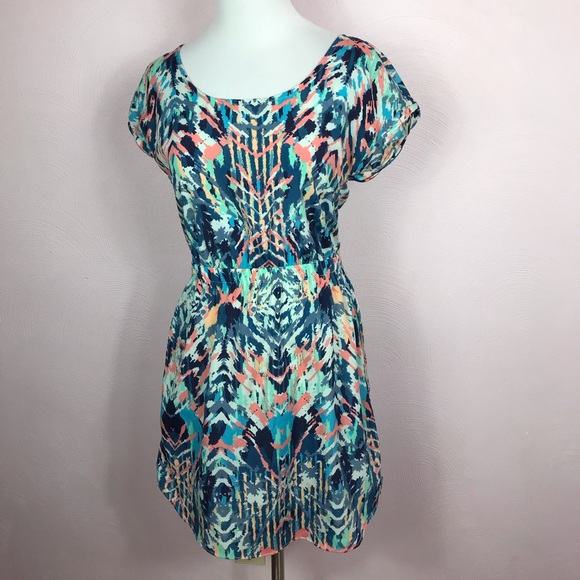 American Eagle Outfitters Dresses & Skirts - AEO Abstract Print Strappy Back Sundress Size S
